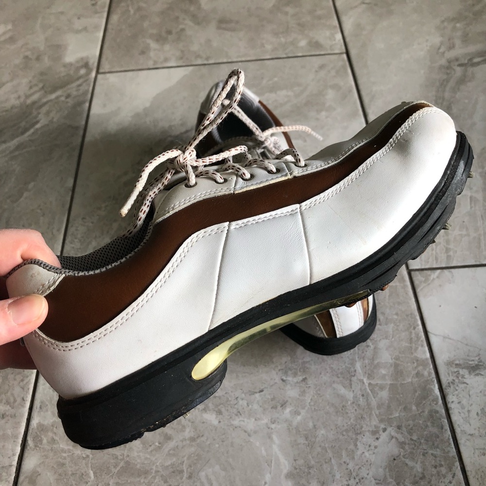 ETONIC WHITE/ BROWN GOLF CLEATS SHOES | 6.5